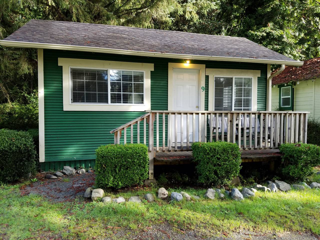 Cabin 9 front Woodland Villa Klamath California in the Redwoods